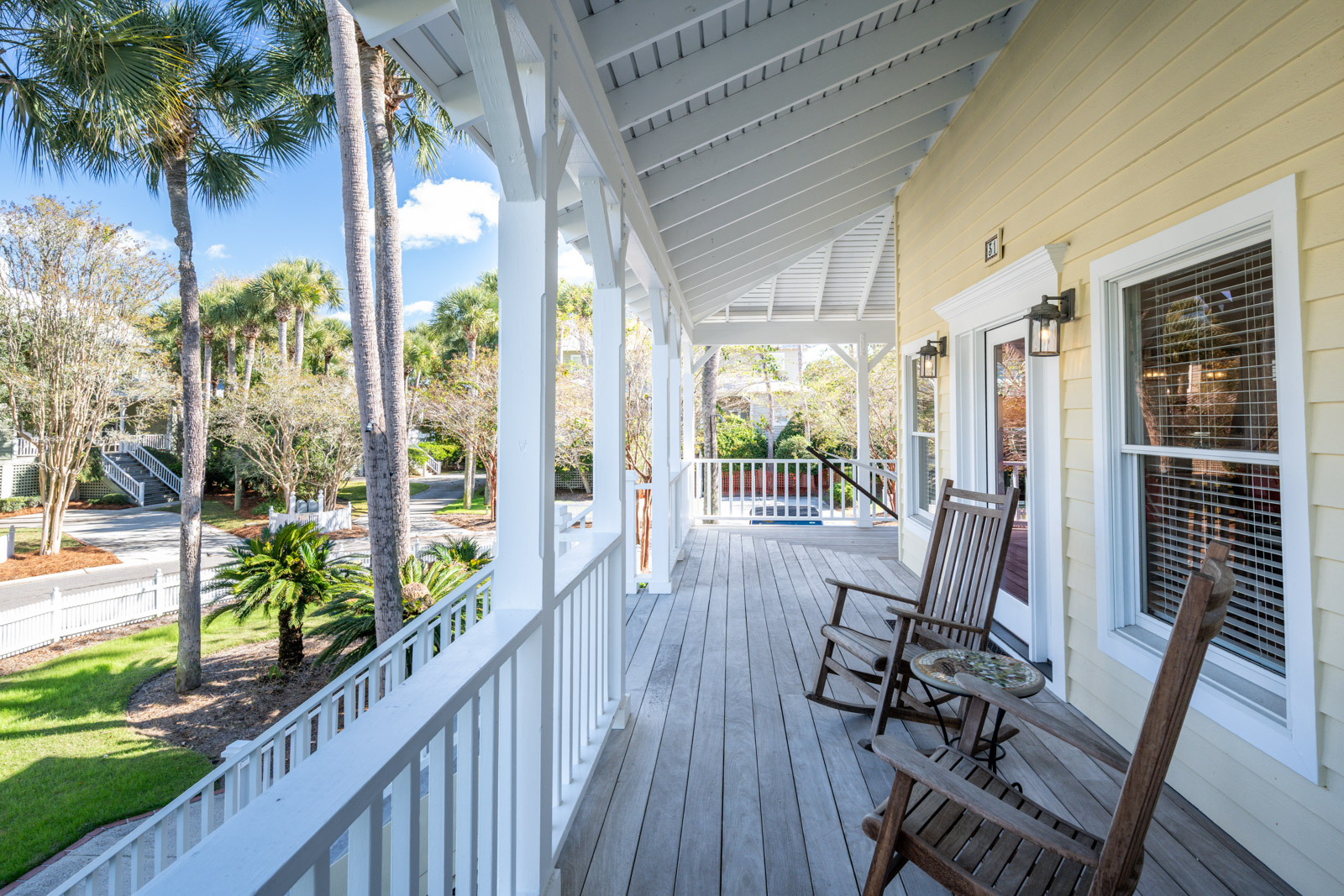 31 Atlantic Beach Ct